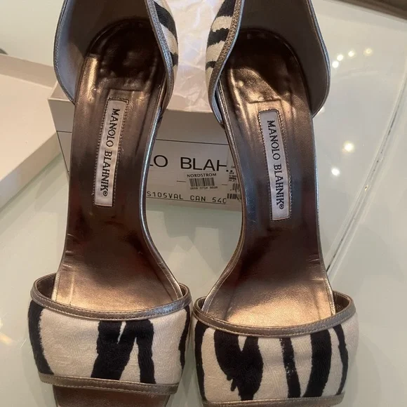 Zebra print Manolo Blahnik heels - Picture 11 of 16